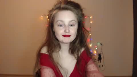 Snapshot of coolamber chatting on 10-26-25, 06:25 Amber online show from 10-26-25, 06:25