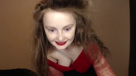 Snapshot of coolamber chatting on 11-02-25, 07:27 Amber online show from 11-02-25, 07:27