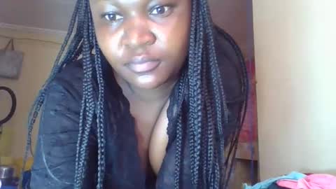 coolgirl001 online show from 09-14-25, 06:56