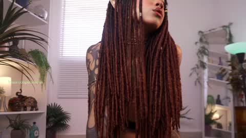 ROSELL 3   online show from 12-21-24, 06:02