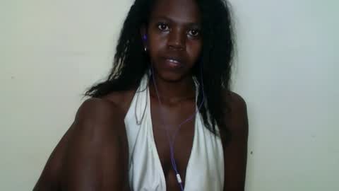 coquine_lara online show from 04-29-26, 09:32