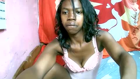 coquine_lara online show from 05-18-26, 11:10