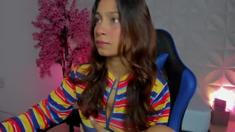 Snapshot of cora22_ chatting on 03-26-26, 01:17 CORA online show from 03-26-26, 01:17