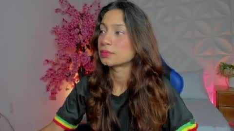 Snapshot of cora22_ chatting on 04-08-26, 12:49 CORA online show from 04-08-26, 12:49
