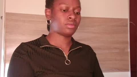 Snapshot of coral_catleya chatting on 04-05-26, 04:04 Coral online show from 04-05-26, 04:04