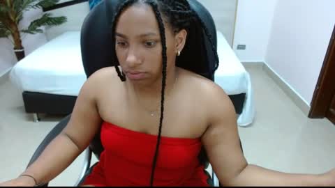 Snapshot of coral_echeverri chatting on 04-16-26, 09:04 Coral Echeverri online show from 04-16-26, 09:04