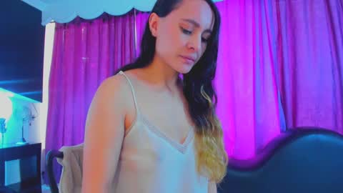 Coral  online show from 03-11-25, 12:28