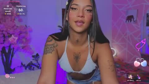 coral_larsson online show from 05-03-26, 10:49