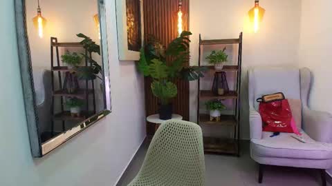 Coral online show from 10-06-25, 11:07