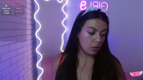 Carolina  online show from 02-08-25, 05:50