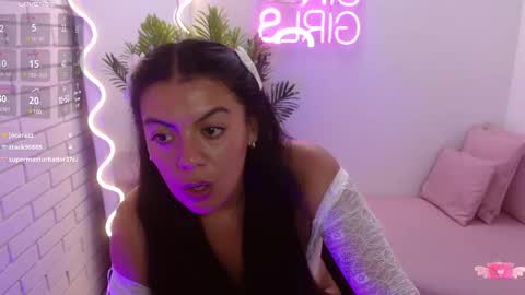 Carolina  online show from 02-13-25, 05:54