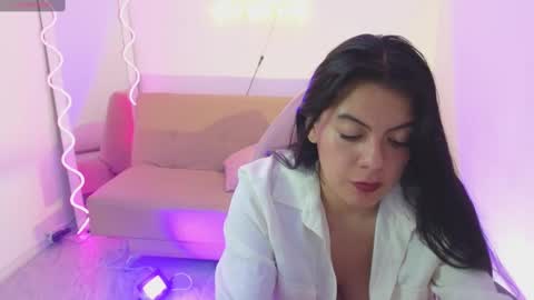 Carolina  online show from 03-04-25, 06:26