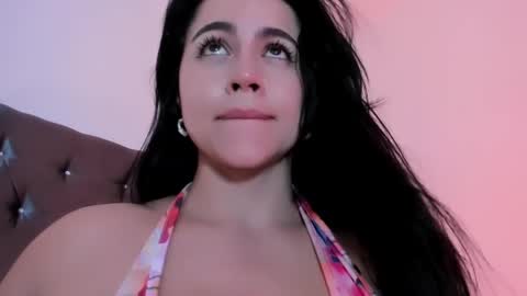 Coralinekam1 online show from 02-12-25, 07:45