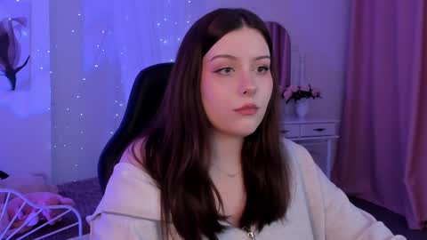 Snapshot of coralinekeyns chatting on 02-06-25, 11:43 little girl who is always right or Coraline online show from 02-06-25, 11:43