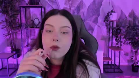 little girl who is always right or Coraline online show from 10-07-25, 05:15