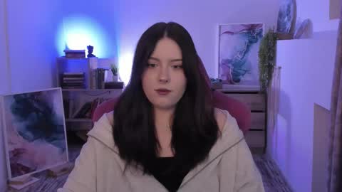 little girl who is always right or Coraline online show from 10-29-25, 05:31