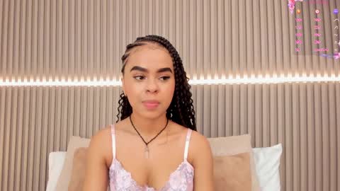 Snapshot of coralineross_ chatting on 02-22-25, 11:02 coralineross_ online show from 02-22-25, 11:02
