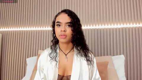 Snapshot of coralineross_ chatting on 03-01-25, 11:17 coralineross_ online show from 03-01-25, 11:17
