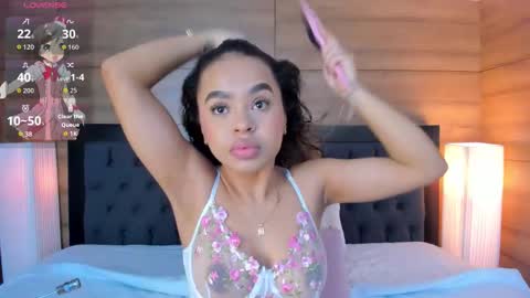 coralineross_ online show from 02-03-26, 12:43