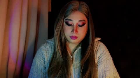 Snapshot of corefinder_xx chatting on 11-10-25, 11:42 corefinder_xx online show from 11-10-25, 11:42