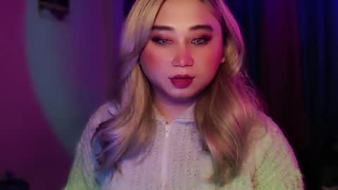 Snapshot of corefinder_xx chatting on 01-05-26, 06:11 corefinder_xx online show from 01-05-26, 06:11