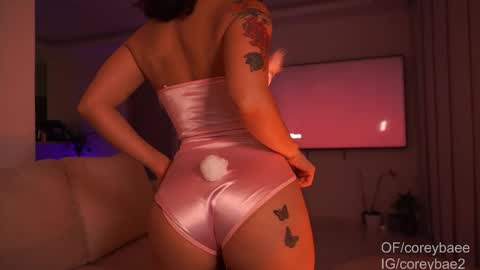 coreybae online show from 10-04-25, 01:36