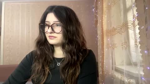 Elisheva online show from 05-08-26, 11:59