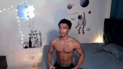 CoreyGlover online show from 09-29-25, 08:08