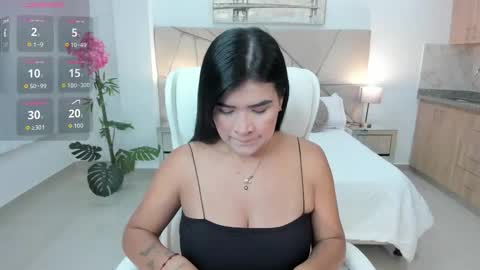 Snapshot of corina_white chatting on 09-13-25, 08:03 Corina White online show from 09-13-25, 08:03