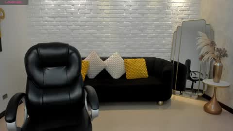 Corinne Russo online show from 01-13-25, 05:12