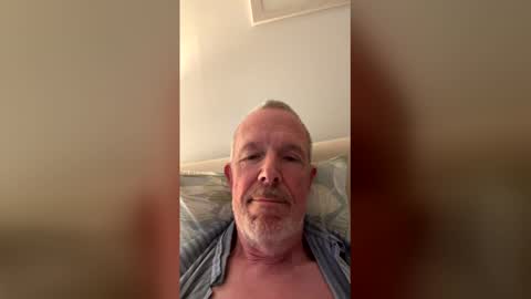 Snapshot of coriolis1957 chatting on 04-16-26, 06:47 coriolis1957 online show from 04-16-26, 06:47