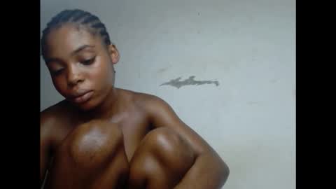 Snapshot of cornxcunt chatting on 03-05-26, 12:06 cornxcunt online show from 03-05-26, 12:06