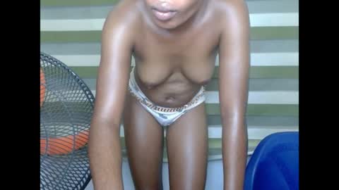 Snapshot of cornxcunt chatting on 03-22-26, 01:09 cornxcunt online show from 03-22-26, 01:09