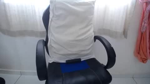 corolaxxl online show from 10-01-25, 05:41