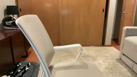 Corset Noir online show from 03-18-26, 12:25