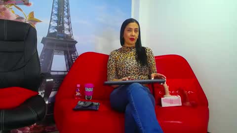 cortney tayler online show from 09-16-25, 07:48