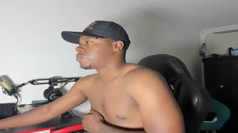 Snapshot of corvis_xnc0012 chatting on 02-18-25, 10:05 Corvis Xnc0012 online show from 02-18-25, 10:05