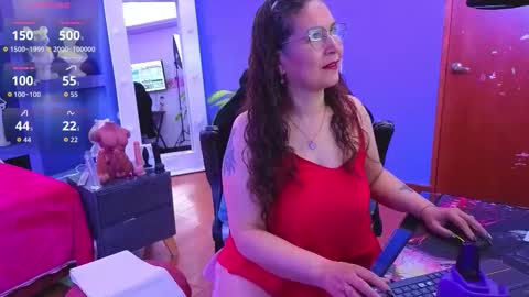 Natali online show from 10-19-25, 04:13