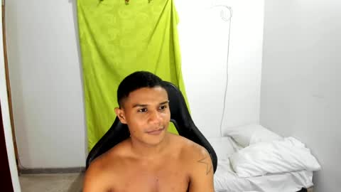 Ethan  online show from 07-16-26, 01:33
