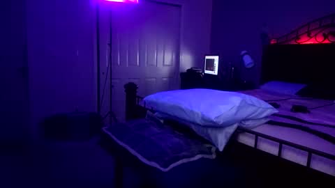 Snapshot of cosdaddy chatting on 01-10-26, 08:27 cosdaddy online show from 01-10-26, 08:27