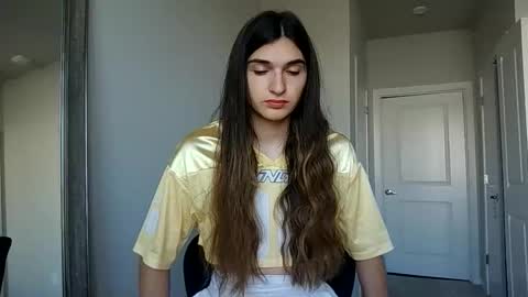 Snapshot of cosmicbae777 chatting on 11-09-25, 05:33 cosmicbae777 online show from 11-09-25, 05:33