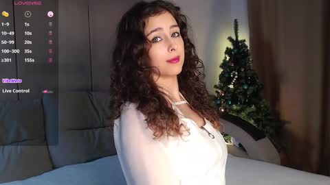 Luna online show from 01-11-25, 12:40