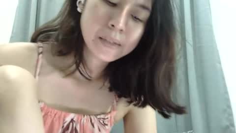 Snapshot of cottoncandygirl9898 chatting on 04-06-26, 12:39 Liz Gwyneth Charlota online show from 04-06-26, 12:39