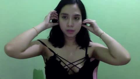 Snapshot of cottoncandygirl9898 chatting on 04-29-26, 12:09 Liz Gwyneth Charlota online show from 04-29-26, 12:09