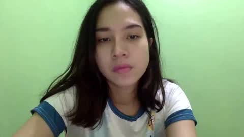 Snapshot of cottoncandygirl9898 chatting on 05-01-26, 03:44 Liz Gwyneth Charlota online show from 05-01-26, 03:44