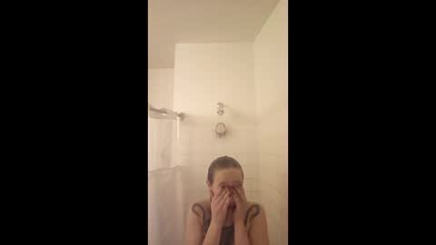 Snapshot of cottonmoufqueen chatting on 02-01-26, 06:17 cottonmoufqueen online show from 02-01-26, 06:17