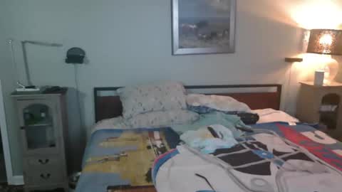 cougar online show from 11-11-25, 07:52