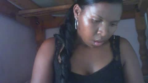 couleur_vanille online show from 02-20-25, 07:12