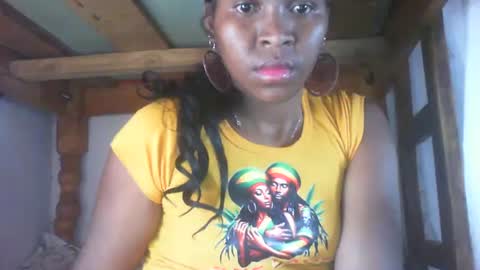 couleur_vanille online show from 11-11-25, 06:02