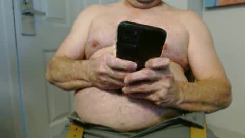 Snapshot of countryboy_10 chatting on 02-24-25, 06:04 CountryBoy 10 online show from 02-24-25, 06:04